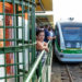 Governador faz viagem inaugural dos novos VLTs do metrô de Teresina