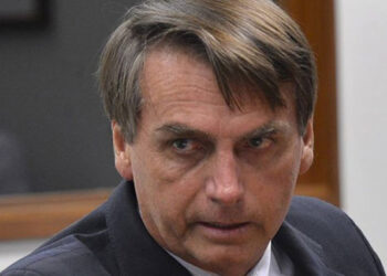 IBOPE: Bolsonaro chega a 31%, Haddad tem 21% e Ciro 11%