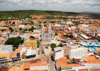 Usina de energia solar será construída em Picos