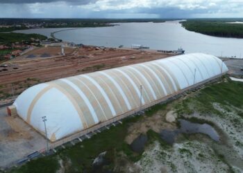 Porto Piauí conclui construção de galpão de armazenamento de granéis
